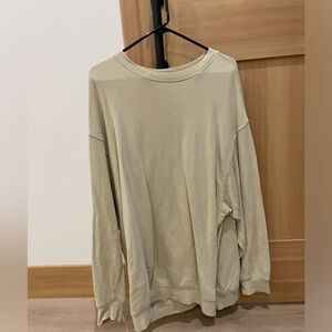 Oversized Crewneck Sweater